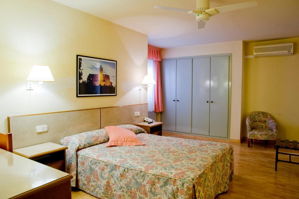 Hotel Балагер Стая снимка