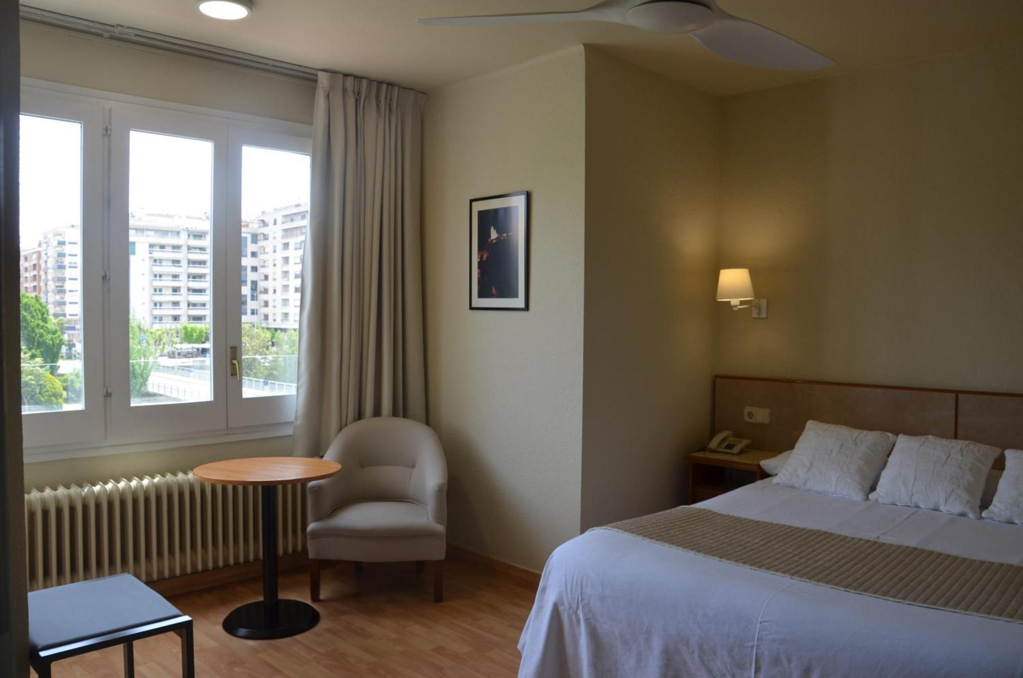 Hotel Балагер Екстериор снимка